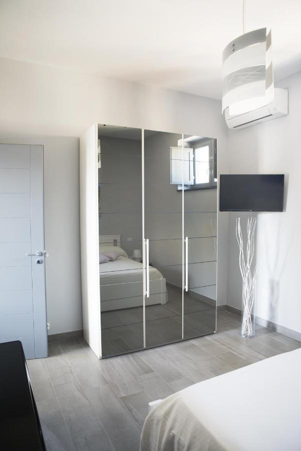 Aa Residence - Free Private Parking Sarno Exterior foto